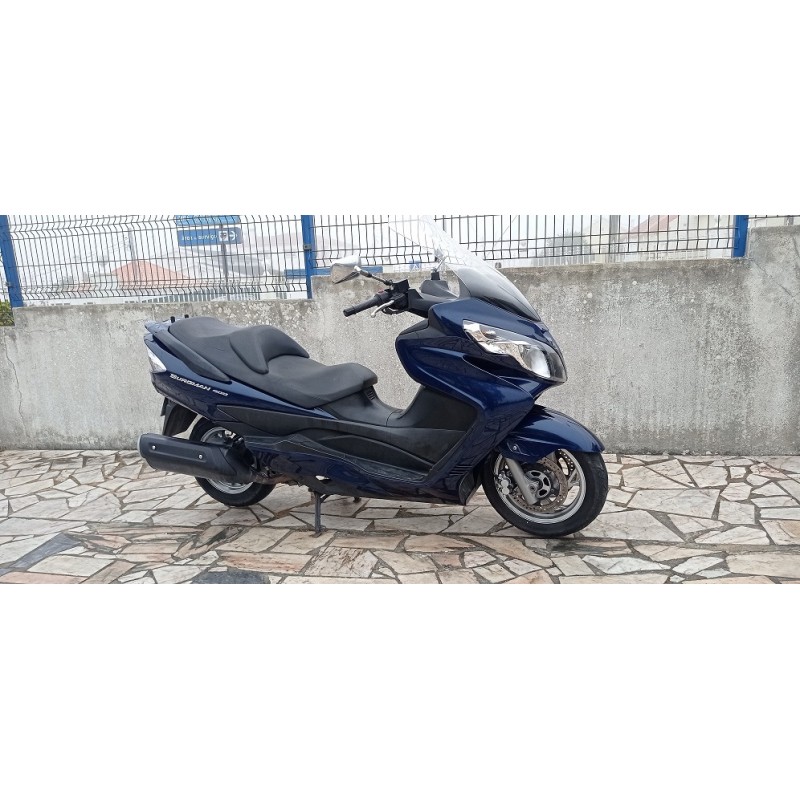 SUZUKI BURGMAN 400